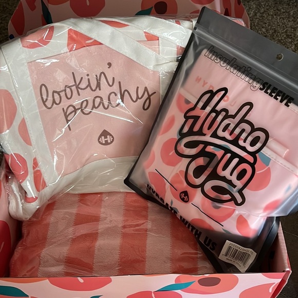 HydroJug Bundle LIMITED EDITION SOLD OUT - Picture 8 of 14